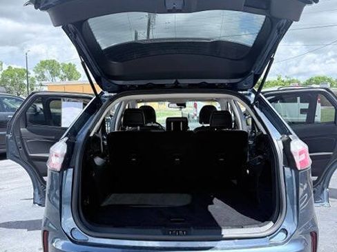 Used 2019 Ford Edge SEL w/ Equipment Group 201A AWD/4WD image 16