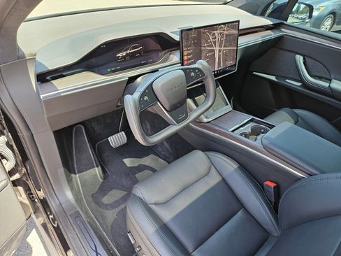 Used 2024 Tesla Model X AWD/4WD image 10