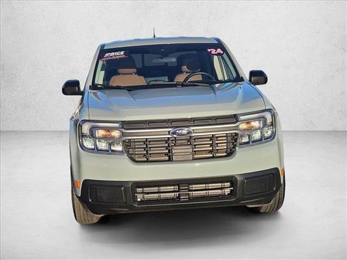 Used 2024 Ford Maverick Lariat image 2