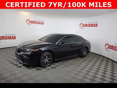 Used 2024 Toyota Camry SE FWD image 6