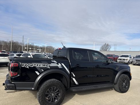 Used 2024 Ford Ranger Raptor image 3