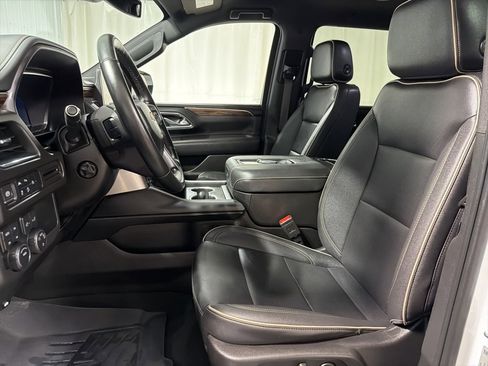 Certified 2023 Chevrolet Suburban Premier image 5