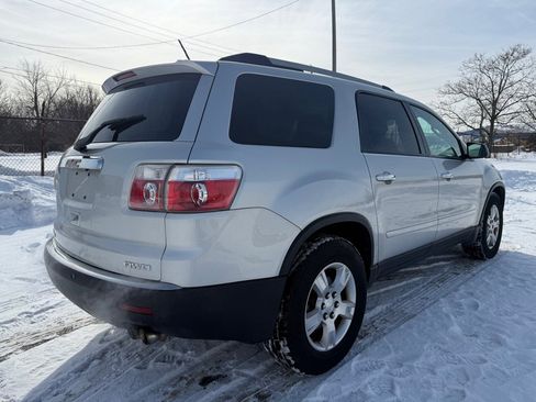 Used 2012 GMC Acadia SLE image 3