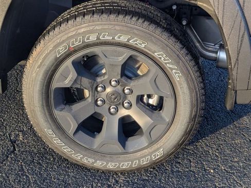 New 2026 RAM 1500 Big Horn w/ Night Edition AWD/4WD image 6