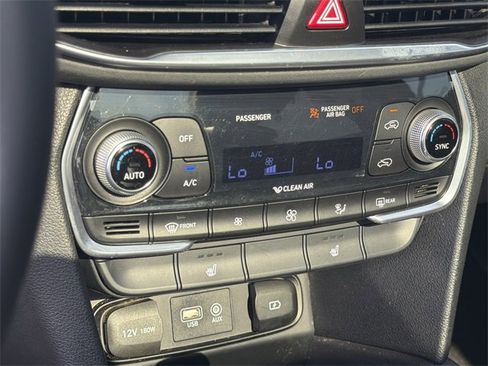 Used 2019 Hyundai Santa Fe Limited image 31