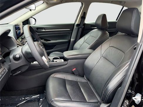 Used 2023 Nissan Altima 2.5 SL image 17