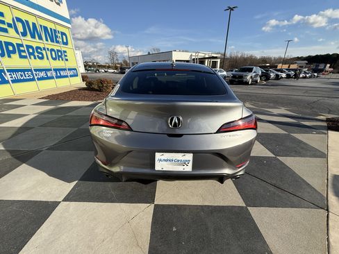 Used 2024 Acura Integra image 9
