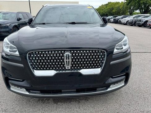 Used 2023 Lincoln Aviator Reserve w/ Equipment Group 201A AWD/4WD image 2