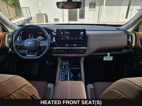 New 2026 Nissan Pathfinder Platinum w/ Accent Package FWD image 21