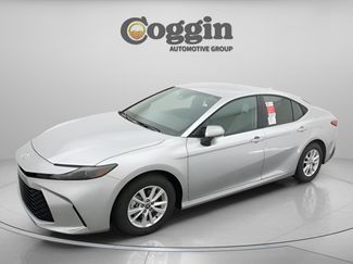 Used 2026 Toyota Camry LE w/ Convenience Package FWD video 1