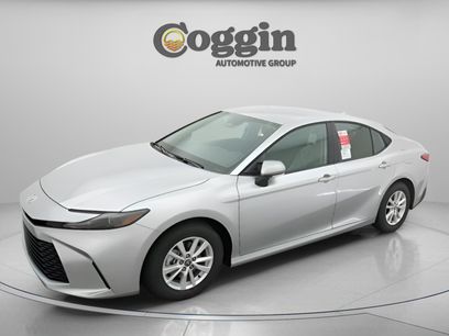 Used 2026 Toyota Camry LE w/ Convenience Package