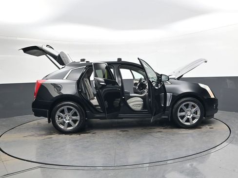 Used 2016 Cadillac SRX Performance w/ Driver Awareness Package image 42