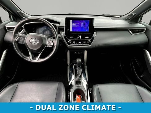 Used 2024 Toyota Corolla Cross AWD Hybrid w/ Convenience Package image 7
