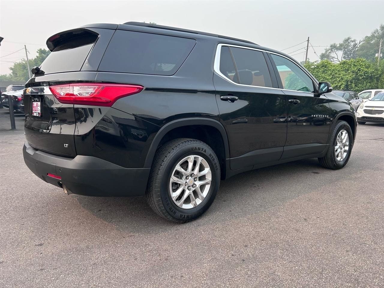 Used 2021 Chevrolet Traverse LT AWD/4WD image 8