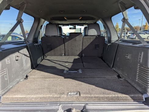 Used 2017 Ford Expedition Max Limited image 34