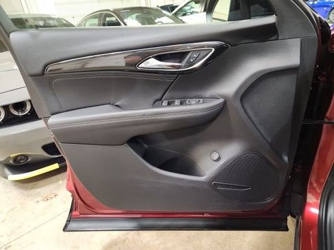 Certified 2023 Buick Envision Preferred w/ Sport Touring Package image 21