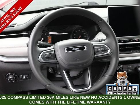 Used 2025 Jeep Compass Limited AWD/4WD image 30
