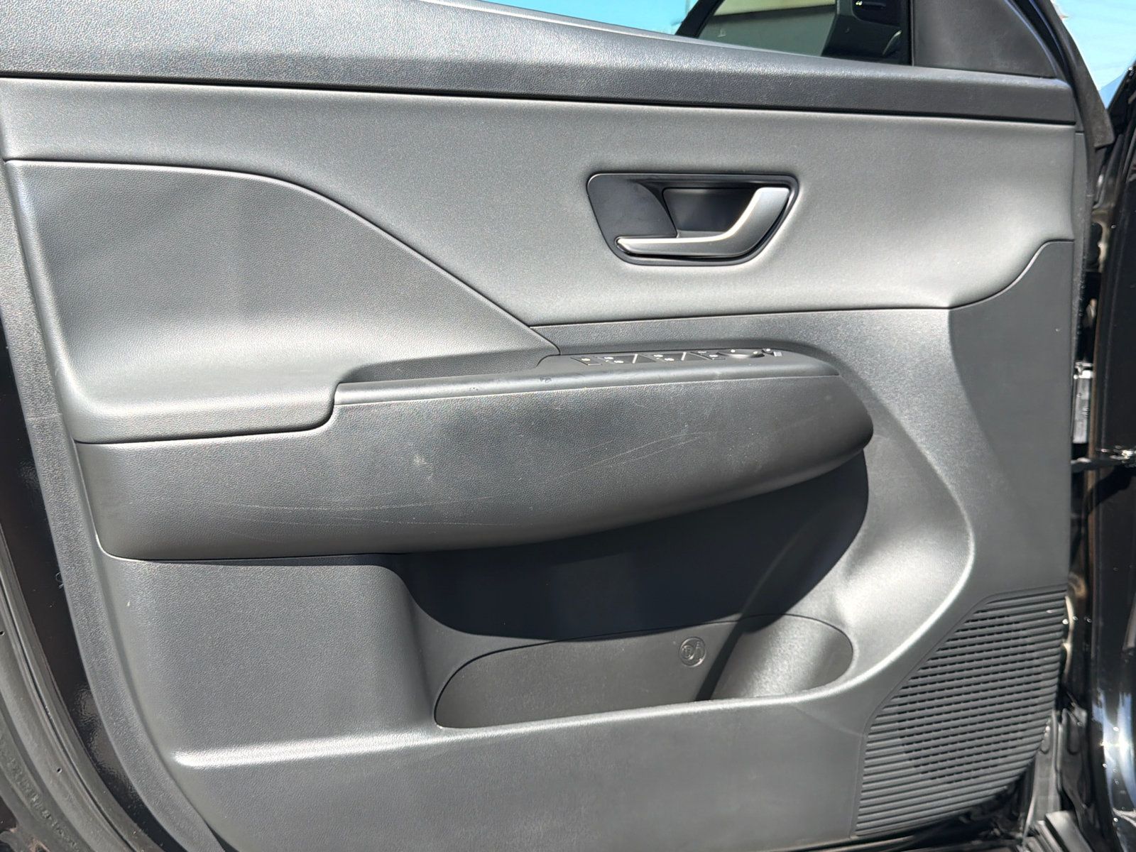 Certified 2026 Hyundai Kona SEL Premium FWD image 10
