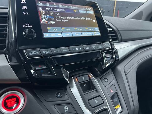 Used 2024 Honda Odyssey EX-L image 21