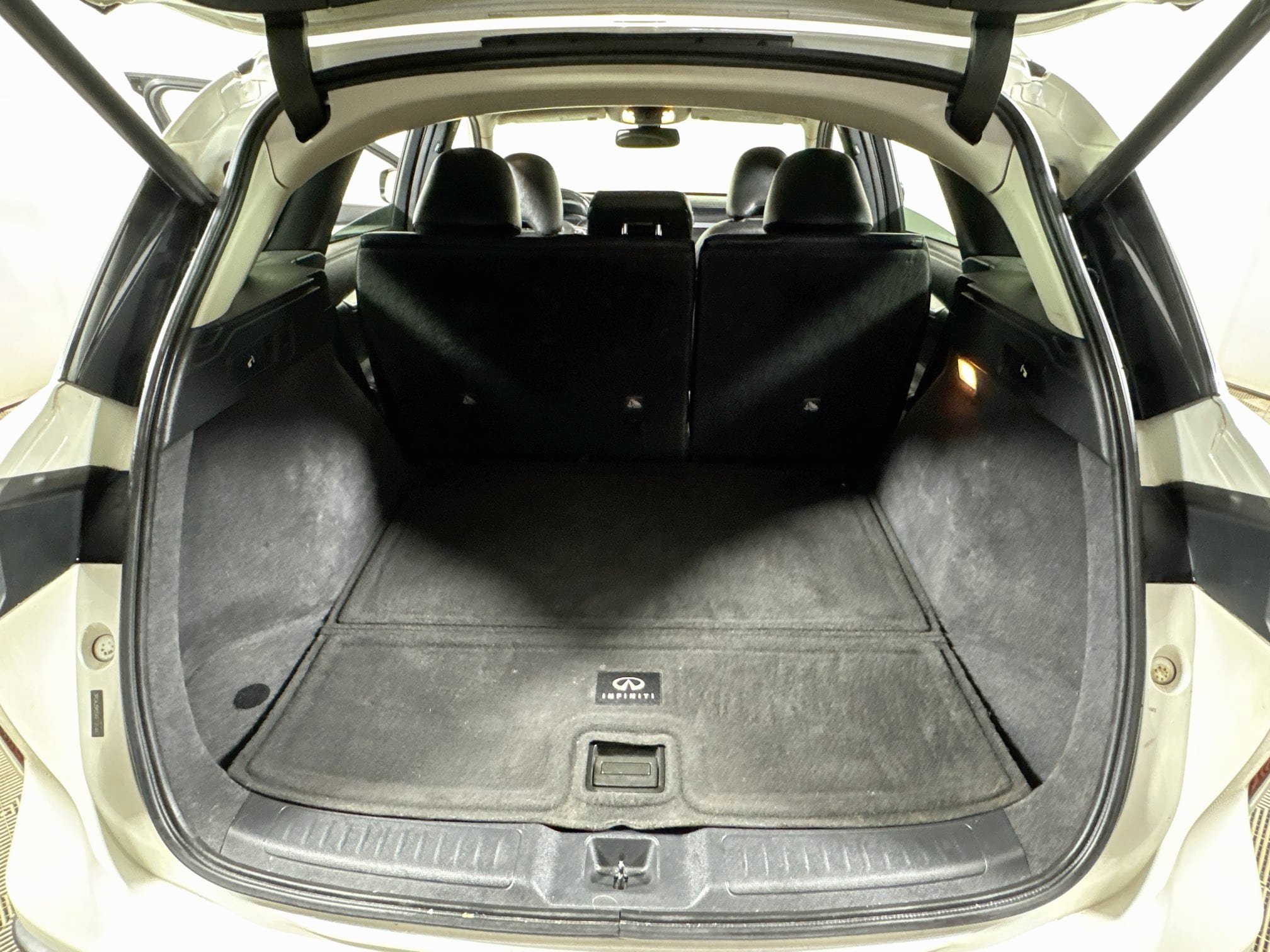 Used 2019 INFINITI QX50 Essential w/ Premium Heat Package AWD/4WD image 26