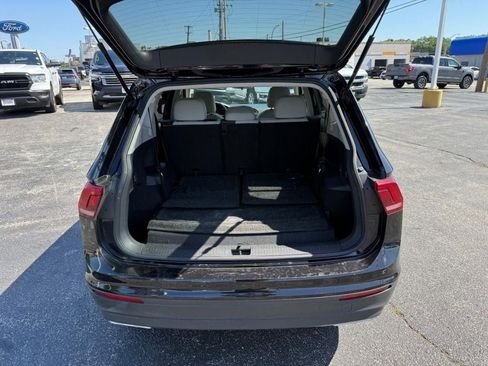 Used 2020 Volkswagen Tiguan S FWD image 7