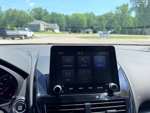 Used 2025 Mitsubishi Eclipse Cross AWD image 23