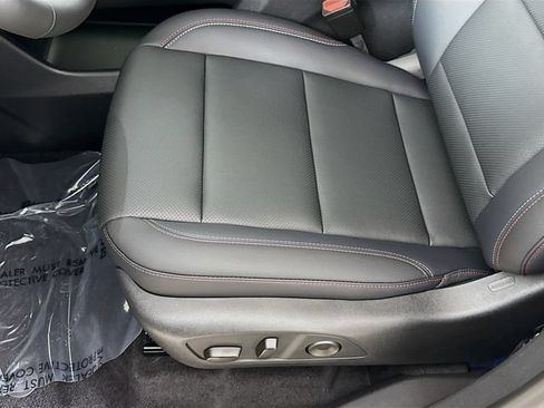 New 2026 Chevrolet Traverse Z71 w/ Enhanced Driving Package AWD/4WD image 21