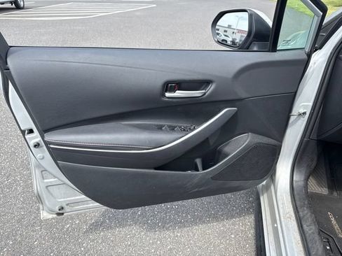 Used 2023 Toyota Corolla SE w/ Carpet Mat Package (TMS) FWD image 23