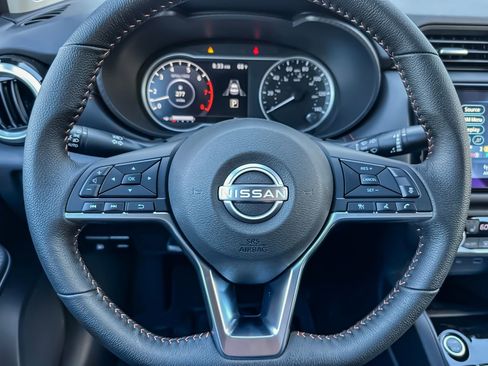 Used 2025 Nissan Versa SR w/ Trunk Package image 26