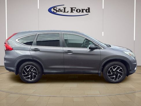 Used 2016 Honda CR-V SE image 9