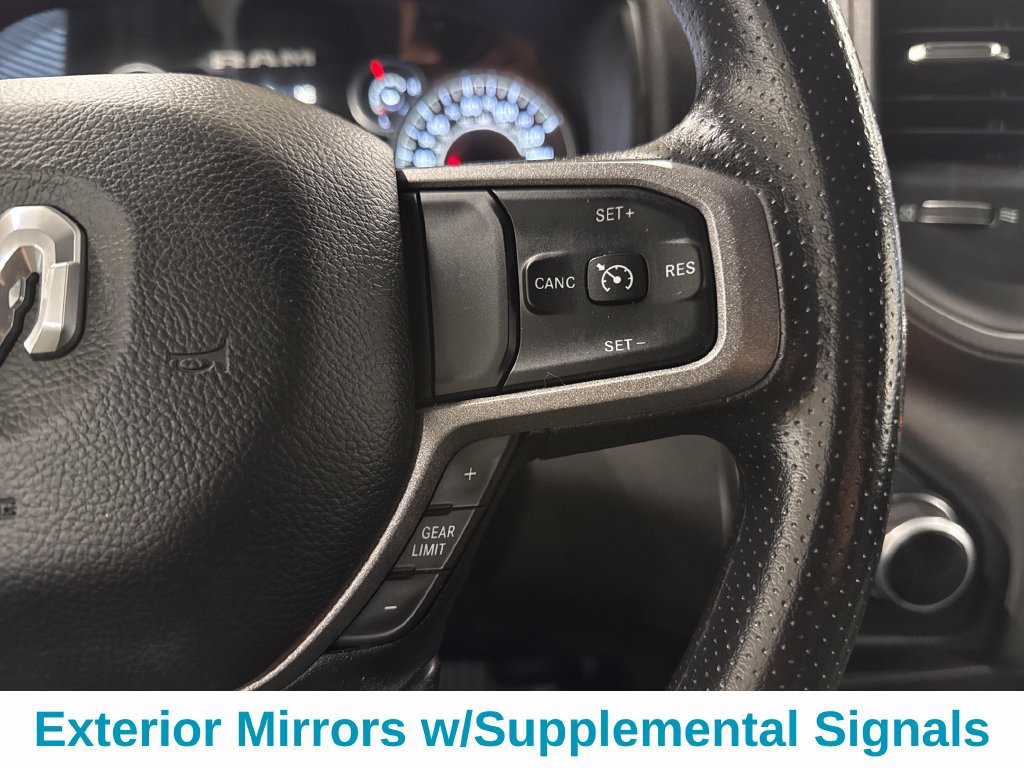 Used 2024 RAM 2500 Tradesman w/ Chrome Appearance Group AWD/4WD image 18