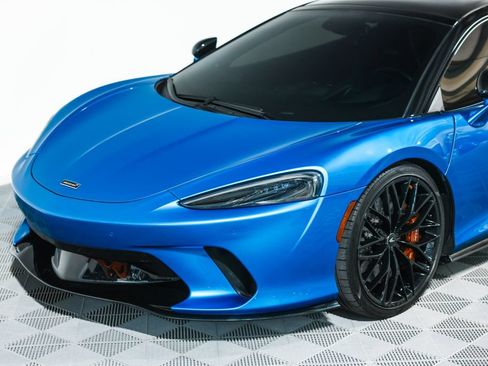 Used 2022 McLaren GT RWD image 21