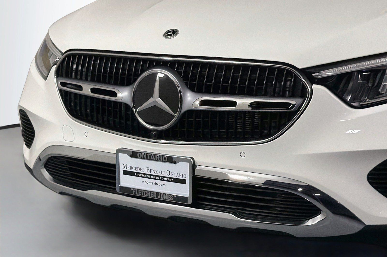 Used 2025 Mercedes-Benz GLC 350e 4MATIC image 14