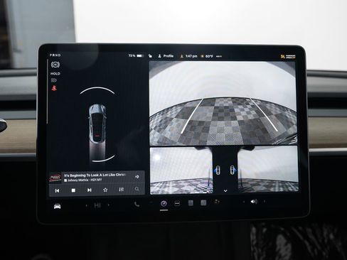 Used 2022 Tesla Model Y Performance image 35