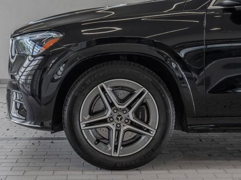 Used 2025 Mercedes-Benz GLE 450 4MATIC image 4