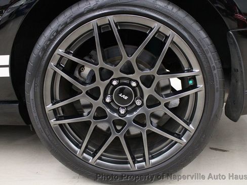 Used 2013 Ford Mustang Shelby GT500 image 11