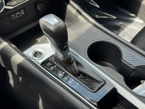 Used 2019 Nissan Altima 2.5 S FWD image 24
