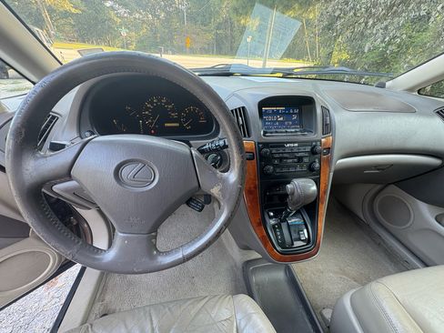 Used 1999 Lexus RX 300 image 24