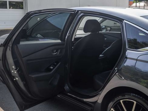 Used 2023 Honda Accord Touring image 23