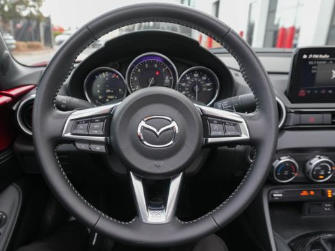 Used 2023 MAZDA MX-5 Miata Grand Touring w/ Weather Package image 18