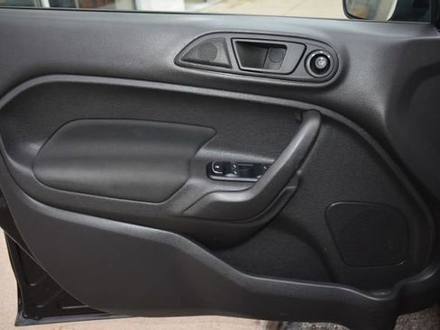 Used 2019 Ford Fiesta SE w/ Cold Weather Package image 14