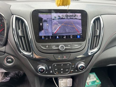 Used 2024 Chevrolet Equinox RS FWD image 5