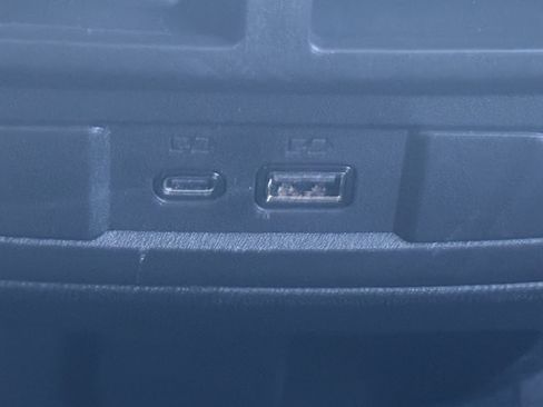 Used 2024 GMC Canyon Elevation w/ Convenience Package image 6