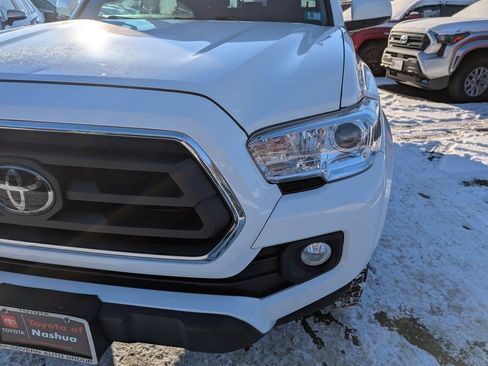 Used 2021 Toyota Tacoma SR5 image 13
