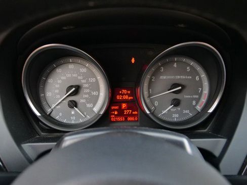 Used 2015 BMW Z4 sDrive35is image 10