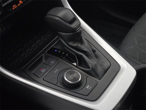 Certified 2023 Toyota RAV4 AWD Hybrid image 22