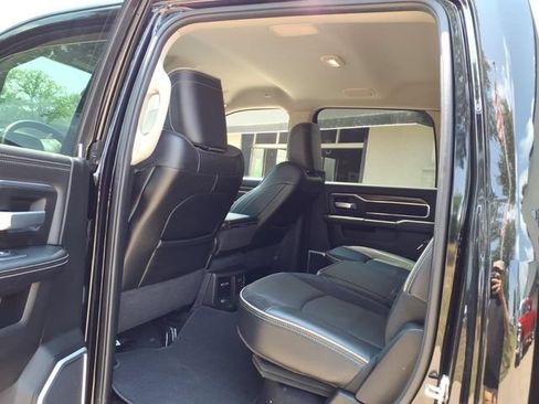 Used 2024 RAM 2500 Laramie AWD/4WD image 21
