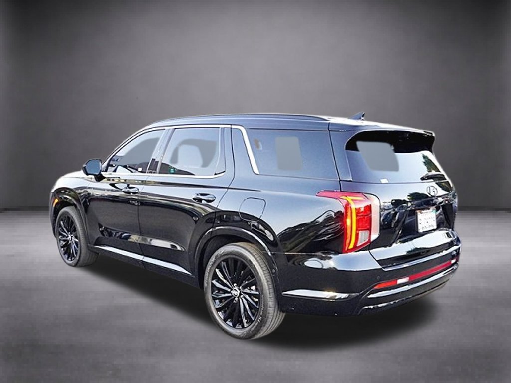 Certified 2024 Hyundai Palisade Calligraphy AWD/4WD image 7