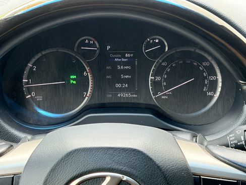 Used 2021 Lexus GX 460 Premium w/ Accessory Package AWD/4WD image 16