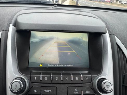 Used 2017 GMC Terrain SLE w/ Convenience Package image 14